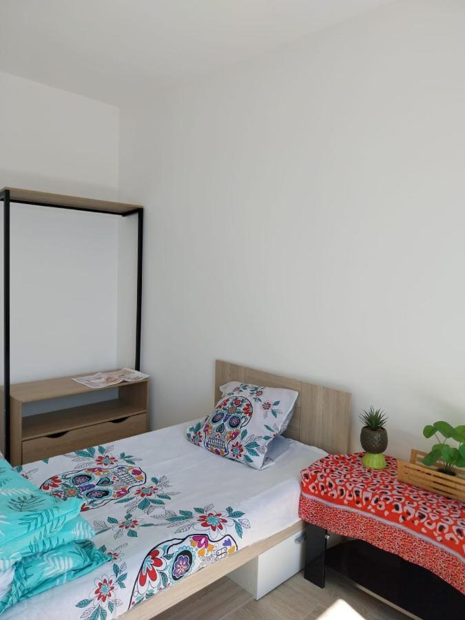 סארטרוויל Thecalc Homes 2Bedroom+1Kitchen מראה חיצוני תמונה